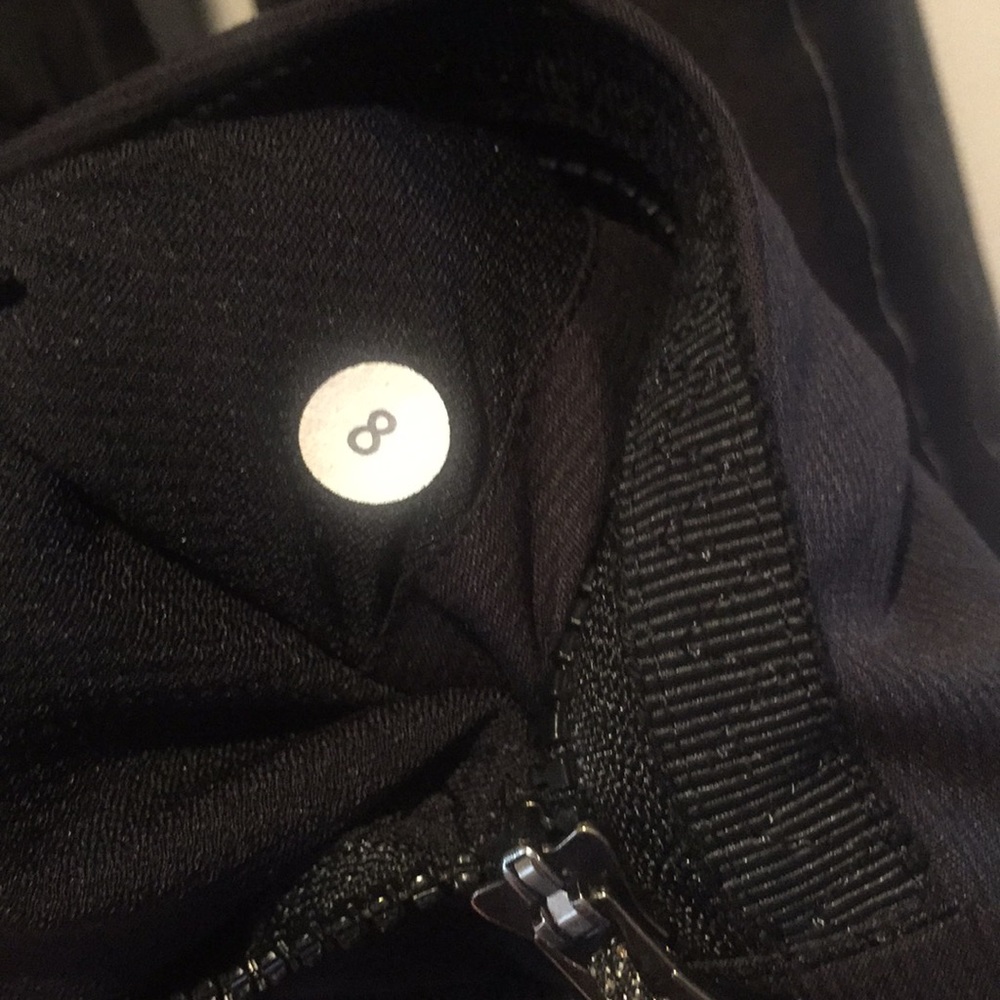 Lululemon jacket - Picture 7 of 7